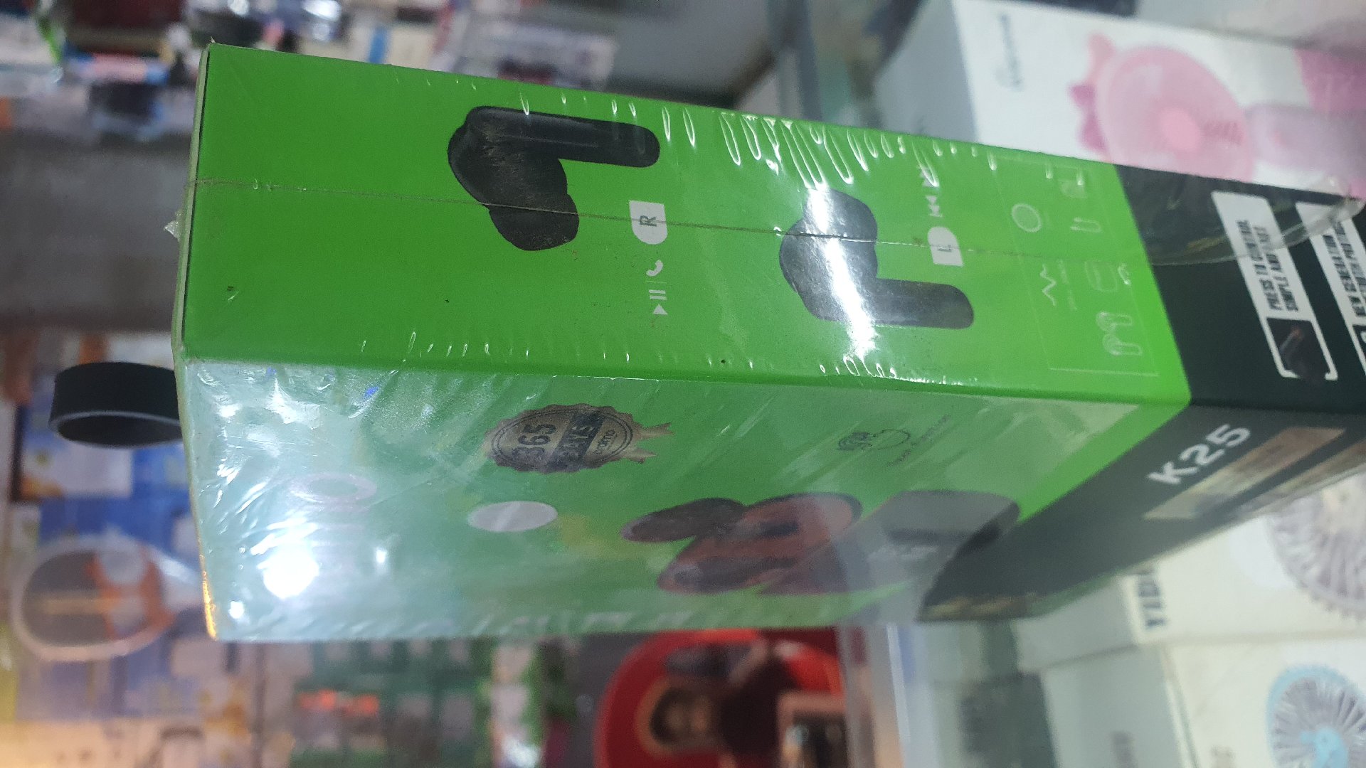 ORAIMO WIRELESS EARPHONES - Image 2